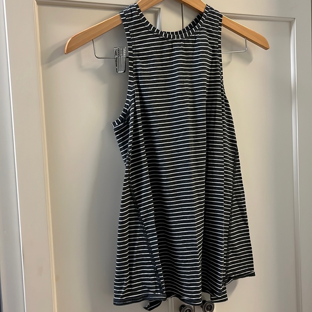 All tied up tank lululemon